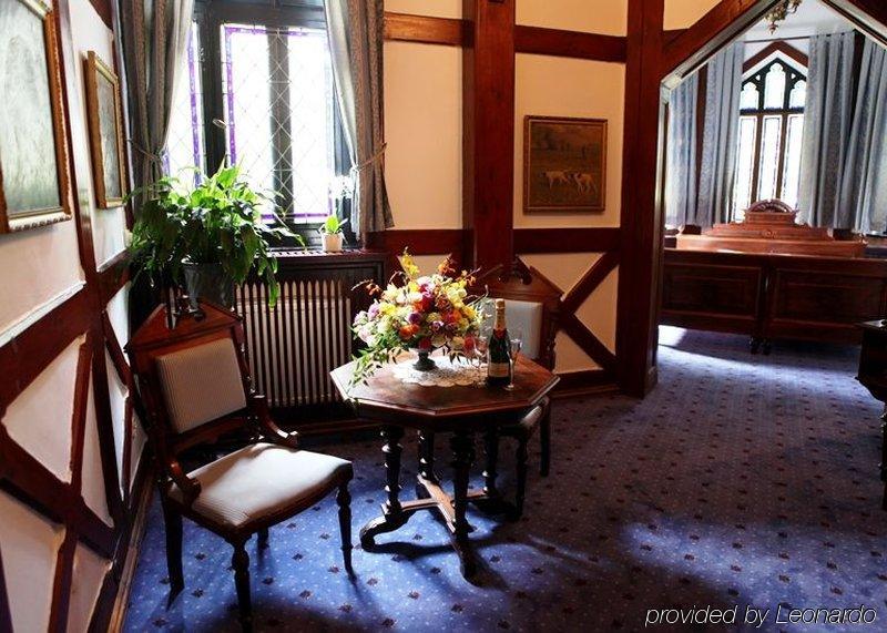 Hotel Noma Residence Zameczek Mysliwski Promnice Кобиор Екстериор снимка
