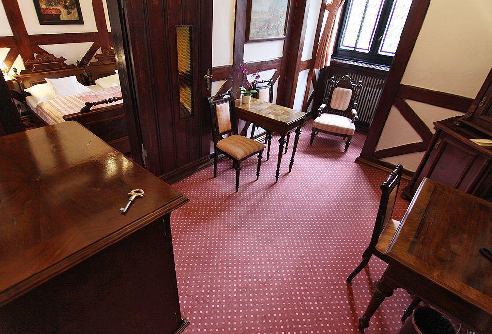 Hotel Noma Residence Zameczek Mysliwski Promnice Кобиор Екстериор снимка
